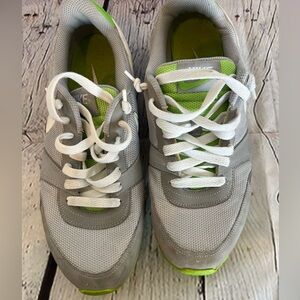 Nike size 9.5 women’s